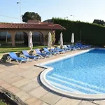 Frente A La Playa Con Piscina Y Pista De Padel