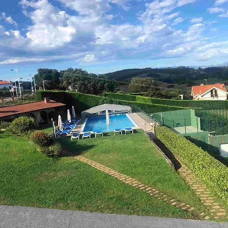 Frente A La Playa Con Piscina Y Pista De Padel