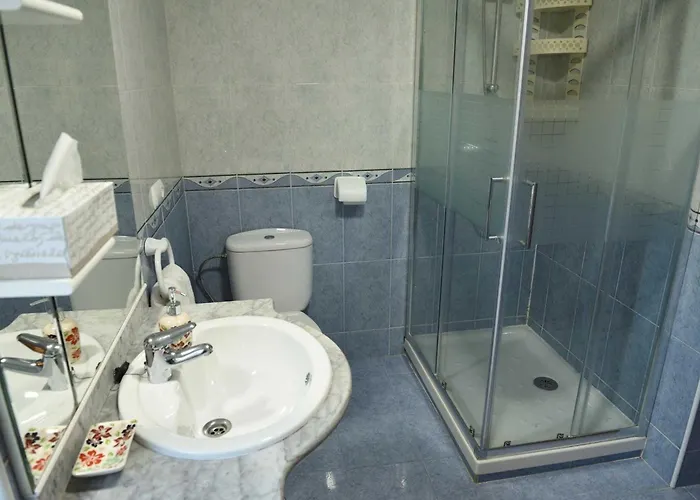 Frente A La Playa Con Piscina Y Pista De Padel *