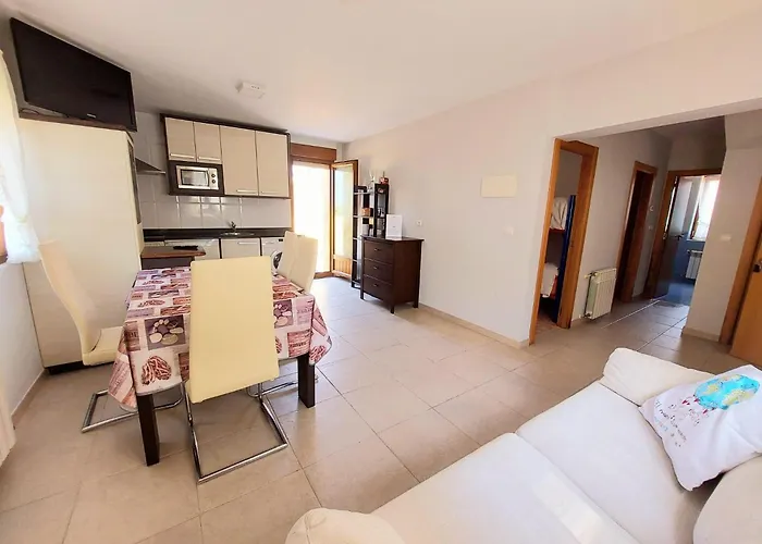 Frente A La Playa Con Piscina Y Pista De Padel