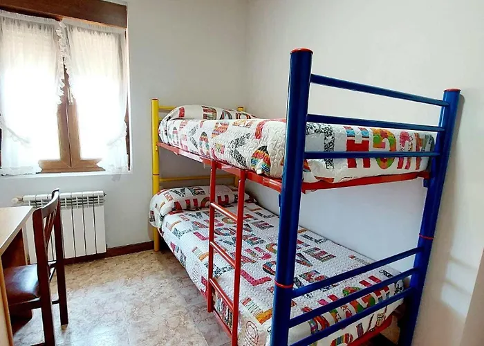 Frente A La Playa Con Piscina Y Pista De Padel 모그로